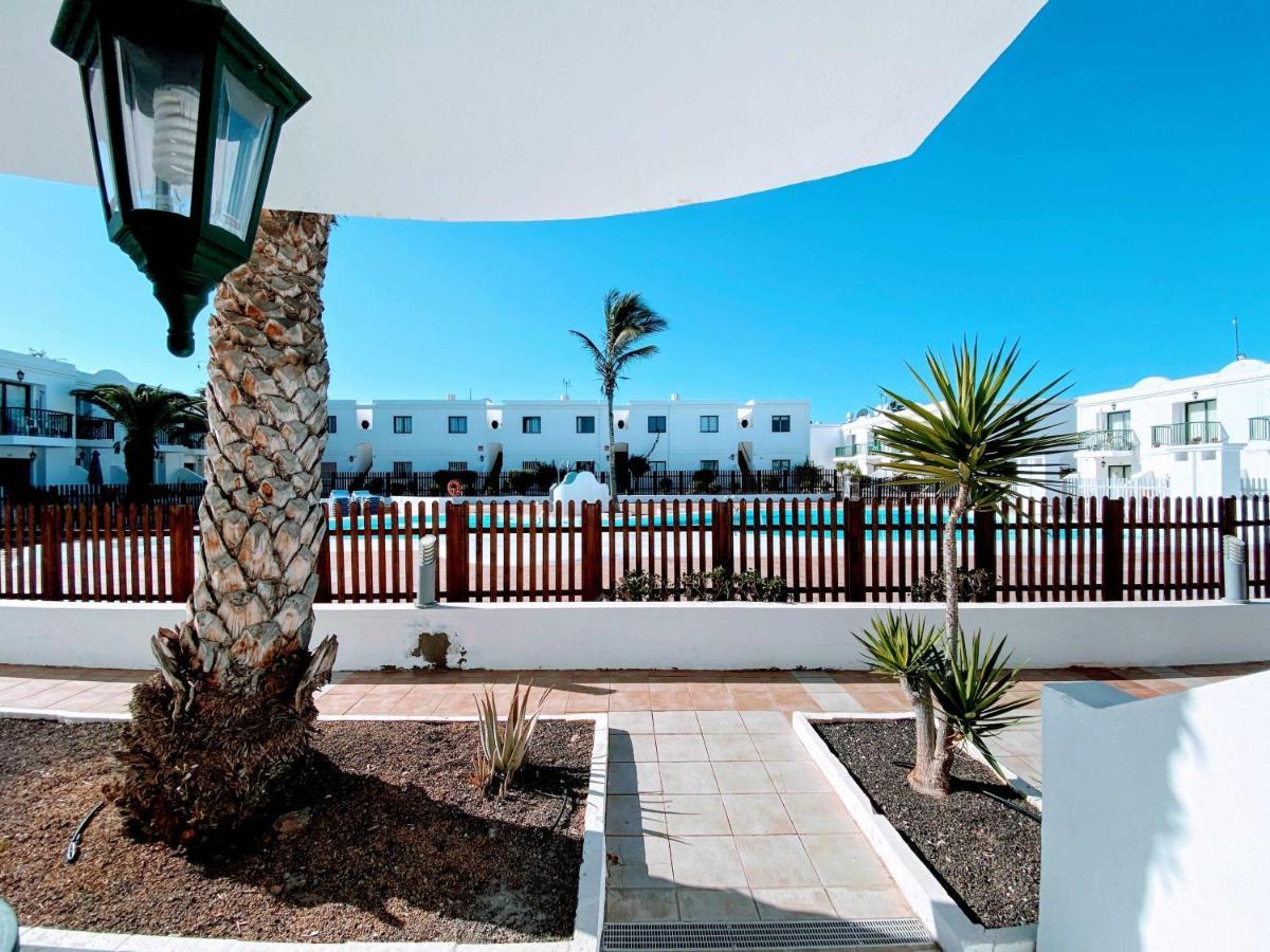 Blue Island Pool View & Wi-Fi By Irent Fuerteventura Apartment Corralejo Exterior photo