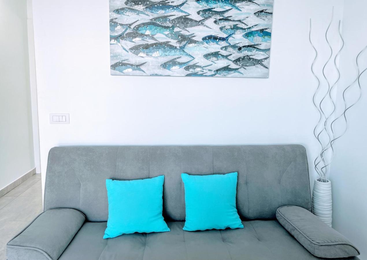Blue Island Pool View & Wi-Fi By Irent Fuerteventura Apartment Corralejo Exterior photo