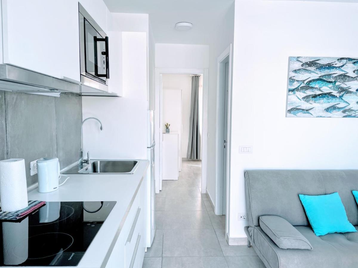 Blue Island Pool View & Wi-Fi By Irent Fuerteventura Apartment Corralejo Exterior photo